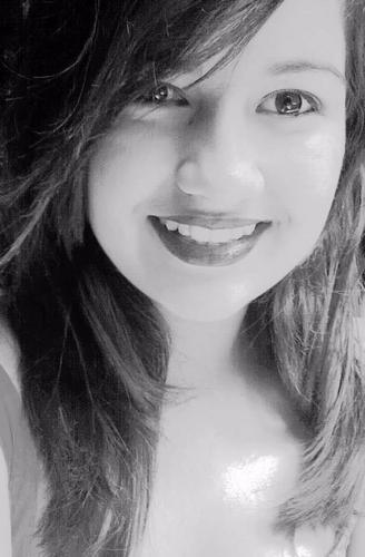 14 anos, canceriana,  chocolate, quer saber mais? é só clicar em #FOLLOW!