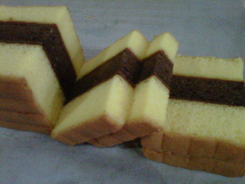 Jatayu Cake. 
produksi kue, menerima pesanan kue
chat by wa +6281 338 370 745