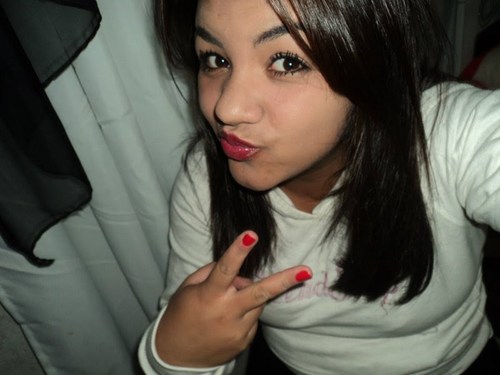 A vida não se #ACABA quaando deixamos de viveer e siim quaando deixamos de #BUSCAR algoo Nelaa  ;**