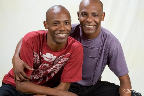 A dupla que nao sao dois..
Professores,Coreografos e Bailarinos.