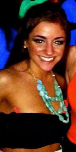 AmandaAguzzi's profile picture. 