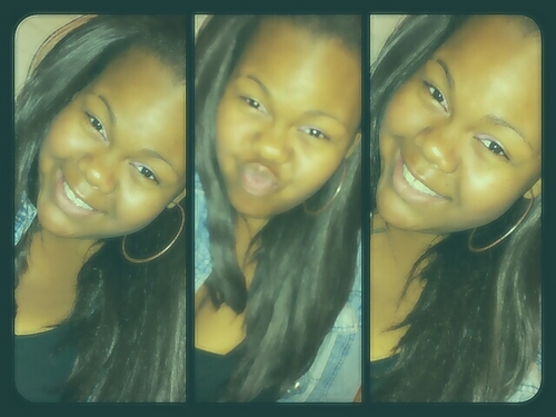 #TeamBreezy #TeamCruz #2KoolWaveyCrew ............Love,Laugh, Live Life 3 my motto