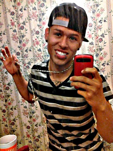 jdamian383's profile picture. 