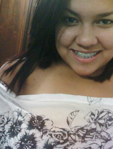 18anos,sou mãe, carente,alegre, positiva, verdadeira, chata,legal e bipolar.  . 2bj