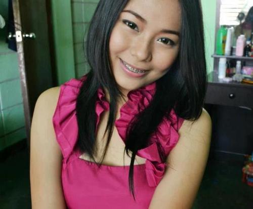 youandialone's profile picture. Filipino-Chinese. There would always be those grunts who'll mess up with you. Whenever so, stay calm, kick 'em hard, beat 'em up, breathe, walk away.