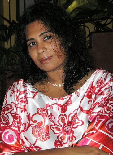 Blogger/ Poetress
