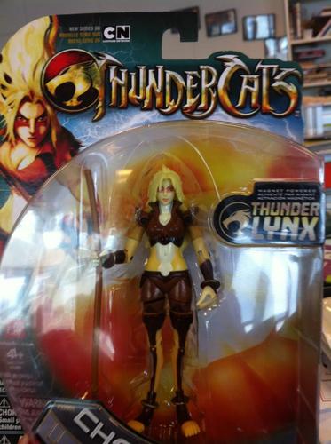 SpeedyBecsRun's profile picture. Fanatical runner and blogger with an adventurous spirit and penchant for fashion and beauty. #MdS2015 finisher. Also loves a pint of cider or two...