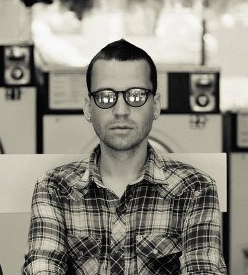 Dj / Producer / Remixer / Promoter / Worldwide as Roman Pushkin, Working on Megapolis 89,5 FM, MD2 Rec, Housesession Rec, Nervous Rec. http://t.co/by5sNWB2aN