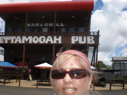 lsnape69's profile picture. I'm fascinated with the paranormal anything unexplainable & i love ghost hunting.