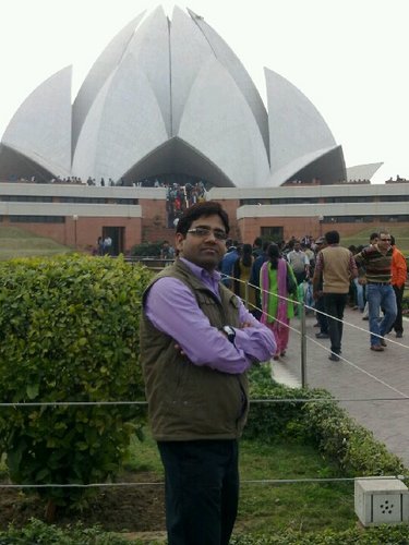 Technical & Derivatives Analyst, B.E in CS ! Believe in Honest work...