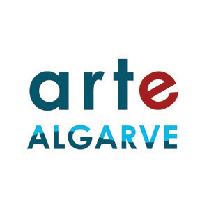 The premier location for fine arts in the Algarve located in the biggest winery of the region.