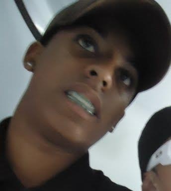 Ousado, Alegre e Filho de deus ! Com humildade vou levando a vida!