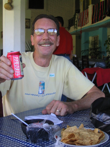 Gay handyman for PS area, partnered 26 yrs to Randy, still trying to finish remodeling my house