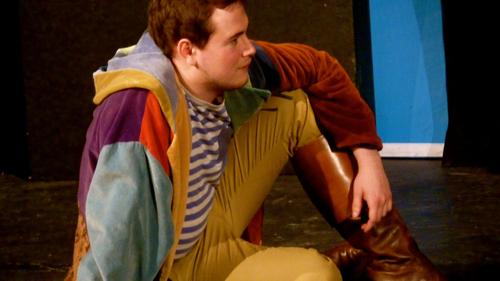 Actor/barman/knitwear specialist/borderline alcholic