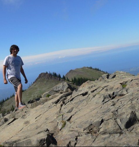 sme327's profile picture. 