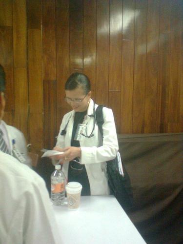 Medicina Interna UMAE HE CMNSXXI Docente e Investigador Facultad de Medicina UNAM . Maestra y doctora en ciencias UNAM, Doctora en Bioètica y Alta Dirección.