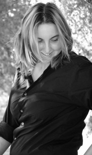 monicawesome's profile picture. Wandering philosopher, dive bar queen, singer for hire.