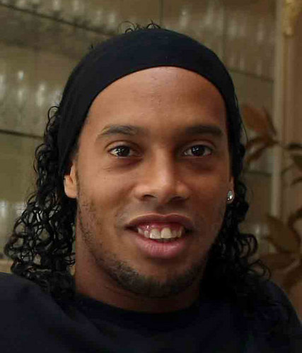 Perfil do site oficial do @10ronaldinho