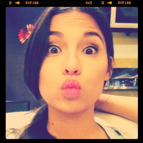 vrgnliyoung's profile picture. http://t.co/1R2DXkldrj [LIVE]바둑이랑 홀덤하면서 놀아보자구요.