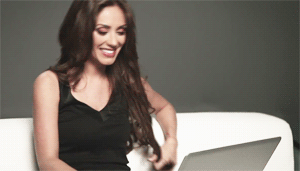 @Anahi Mi heroína, el único capaz de hacerme creer que cuando yo no creo en los finales felices[..]
