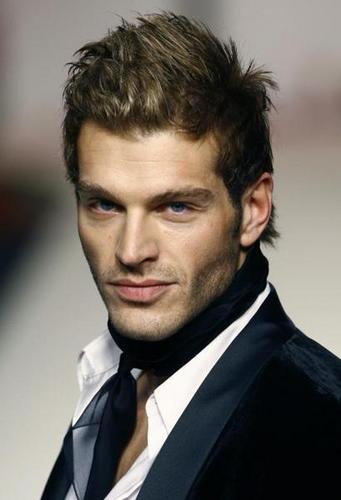 tranquis_hijo's profile picture. Tranquilo, insatisfecho, producto de esta sociedad violenta