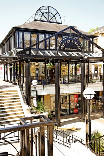 The courtYard Chetlenham, beautiful shopping destination in central cheltenham,Montpellier, food and drink, design, beauty salons,
