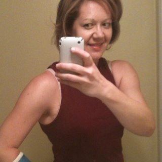 LisaK76's profile picture. 