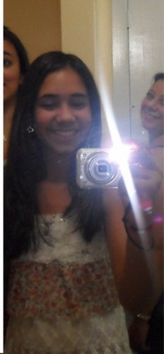Às vezes eu pareço estar perdido 
Em um mundo que não faz sentido 
Como se estivesse flutuando por aí 
Em outra dimensão ...♪