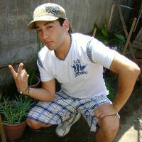 carlitooandree's profile picture. aburrido!!!