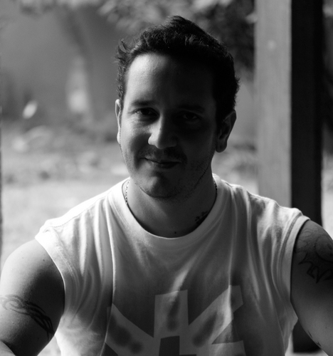 Entrepreneur, business consultant, musician, runner, vegan.