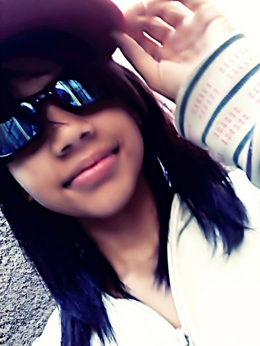Recalcada , zicka sai pra la , Rapariga aqq  nn' tem vez .
                 e Ineveeejo xooo 

 #c2 (6~


♫