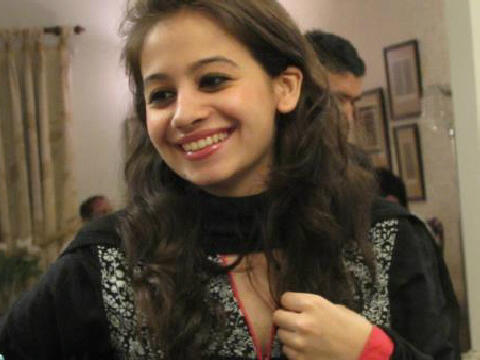 farwahhasan's profile picture. 