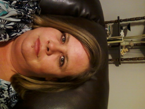 melissa2195's profile picture. 