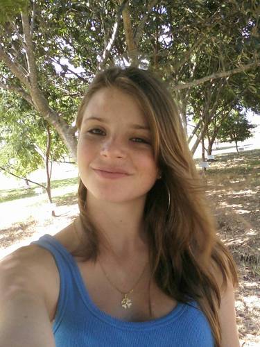 Canceriana, 17, IFRS, ama os amigos, brigadeiro,  ,House,seriados,inverno,Deus,gaúcha,familia,medicina, ciumenta,sentimental (: