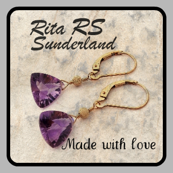 Jewelry designer, past life regression therapist, energy healing with crystals, eco friendly macrame decor.