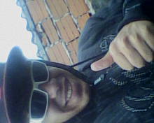 Sou o que sou. Foda-se quem não gosta. 
Apenas um garoto q quer viver Sem limites e sem pessoas chatas no meu caminho Osadia e alegria sempre na humildade