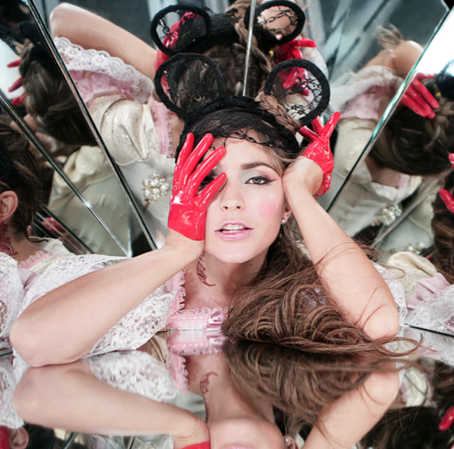 Song Writer-Singer-Actress Welcome to Natalia's Official Twitter page. Bienvenidos a la página oficial de Natalia en Twitter https://t.co/O4XJJrjRjt