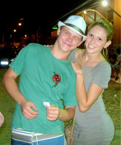 Não importa onde você parou..em que momento da vida você cansou..o que importa é que sempre é possível e necessário recomeçar....