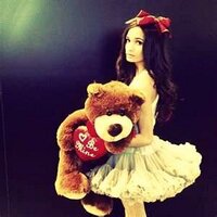 Pocket Full of Pia ☀ (@sparkledpiapod) 's Twitter Profile Photo