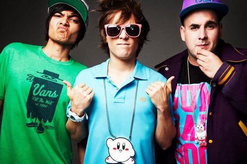 Compte follow back de @AlexGoesYeah .
Don't follow this account, follow @AlexGoesYeah :)