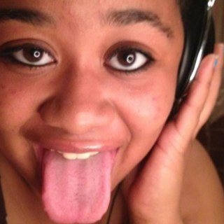 TajahraeH's profile picture. 