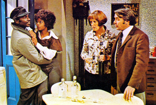 MarshBowells's profile picture. Blogging and commentating on Peak Oil, Climate Change and Economics - from a south Bristol council house.