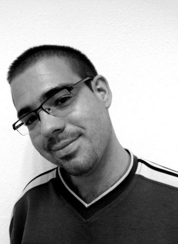 Scout de San Rafael, Estudiante de Informática en Alicante, proyecto de Especialista en videojuegos, Yuzz Alicante, y amante de los gatos :D