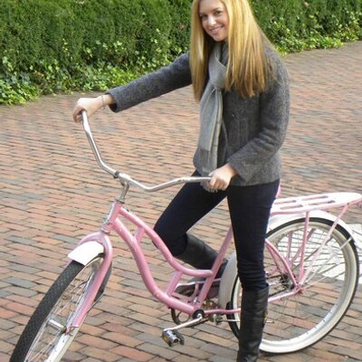 Profile Picture of Erin Aufox (@eaufox) on Twitter