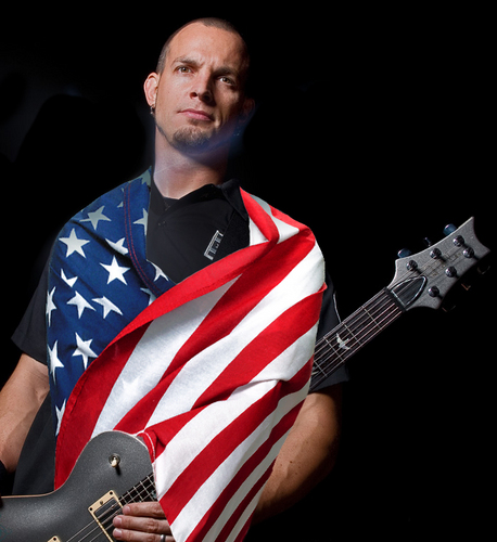 The USA fan page for @MarkTremonti 
Guitarist for @Creed @alterbridge and now a solo artist for his band Tremonti! 
http://t.co/ggJjQoN8uu