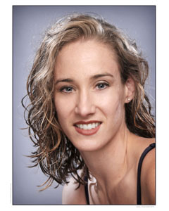 Dancer and Tour Manager for The Dancing Wheels Company. Enthusiasm for dance shared by teaching and networking. Weenzer to the Beans. Crazy cat walker lady.