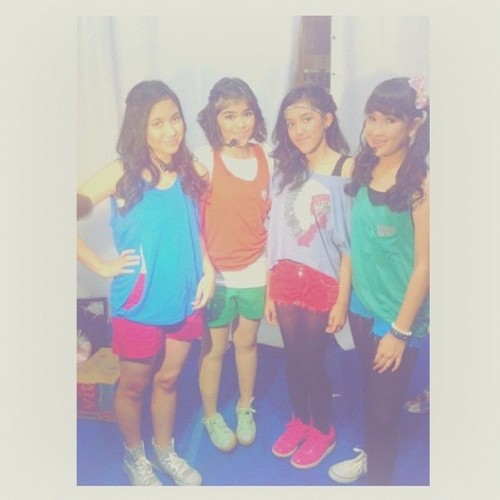 _blinkstarpkl's profile picture. 1st and official Blinkstar from Pekalongan. Always support :@FebbyBlink, @AshillaBlink, @PricillaBlink, @SiviaBlink, @ifyalyssa. Follow me now!! ☺☺