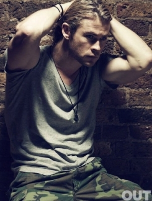 OOC for @MeetMyFist . It's like cake for fat kids. RP #Twisted