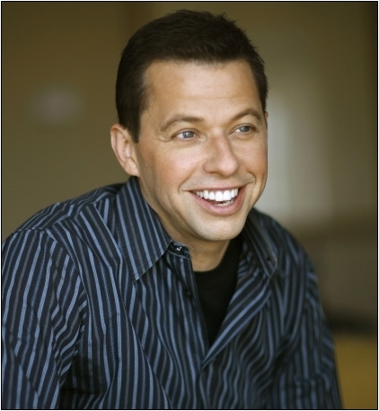 Fan's @mrjoncryer ...
Follow : @mrjoncryer !