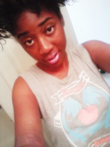 . . iii loveeee girlssss ' -&♥ : ) , no boyss allowedd : \\
moneyy ' sexx ' kushh '' musiccc & artt ♥ http://t.co/PpBAtTE7ow ' moneyy , ovaa EVERYTHANG